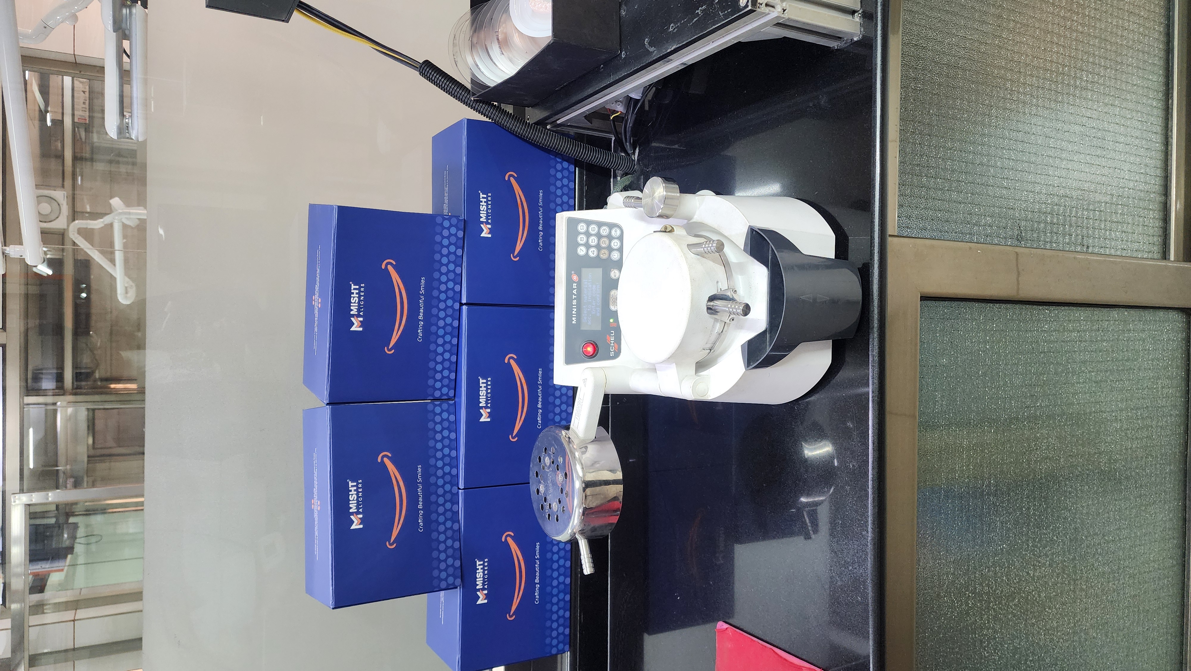 Scheu Ministar S vacuum thermoforming machine